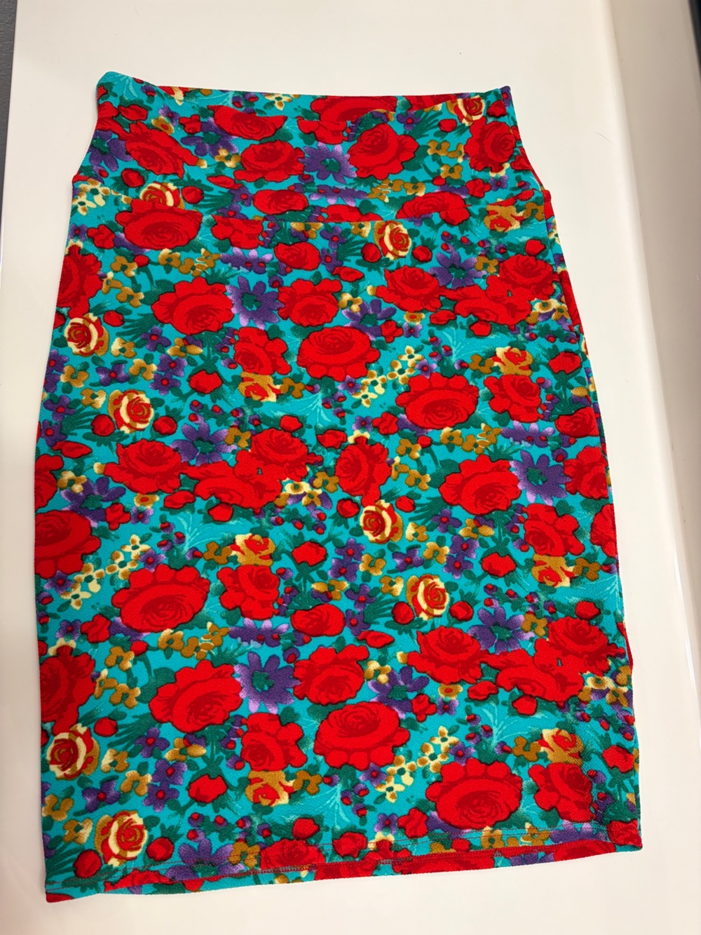 LuLaRoe Floral Cassie Pencil Skirt - Size Small